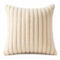 Dekokissen 45 x 45 cm aus Teddy-Stoff Creme gerippt für Sofa und Bett